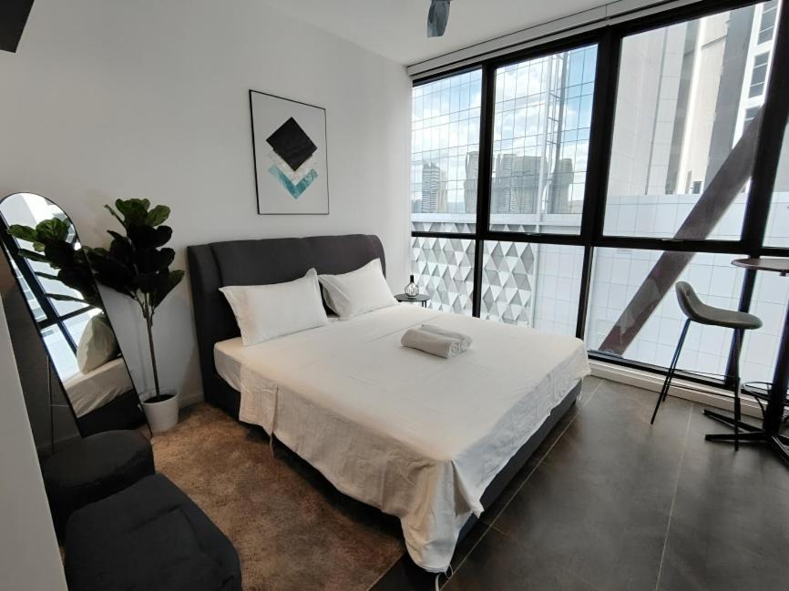 Scarletz Suites Klcc By Deko Kuala Lumpur Eksteriør billede
