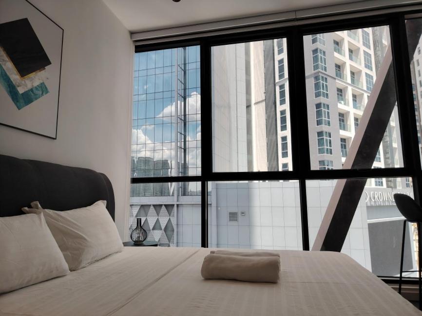 Scarletz Suites Klcc By Deko Kuala Lumpur Værelse billede
